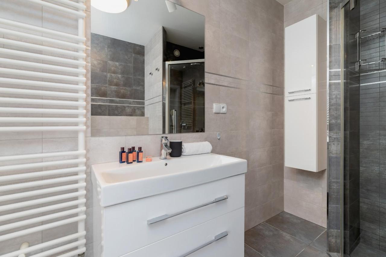 Politechnika Krakowska Apartment By Renters Prestige Eksteriør bilde